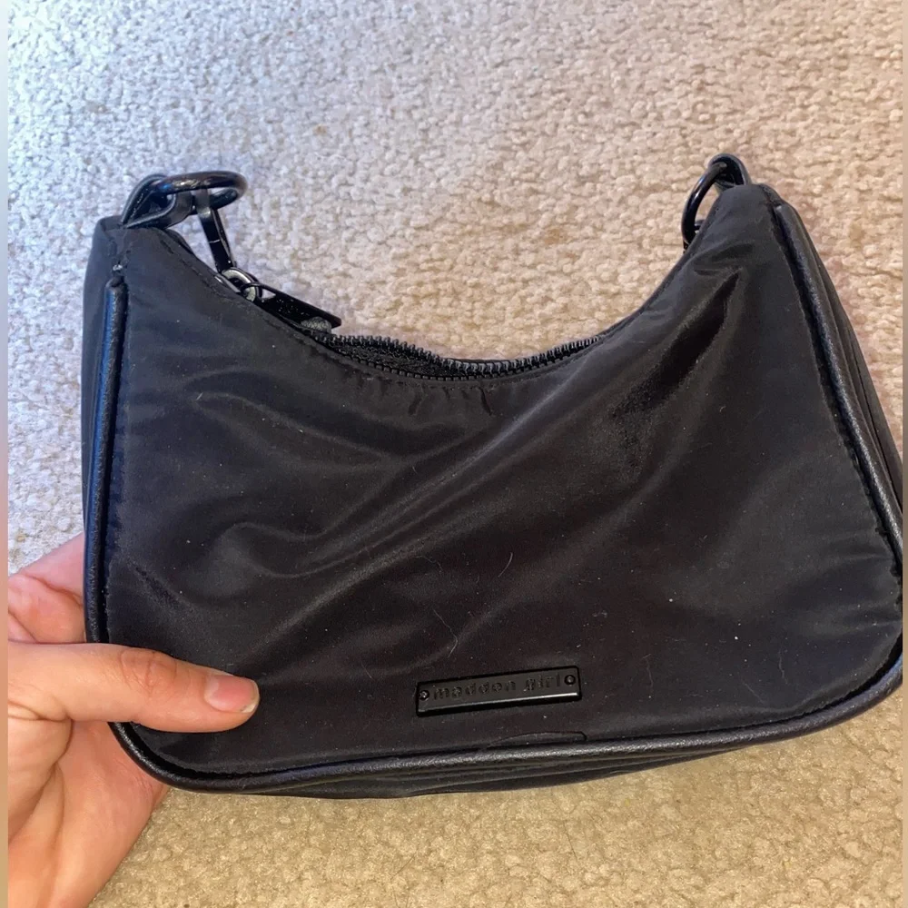 steve madden mini purse - Picture 2 of 3